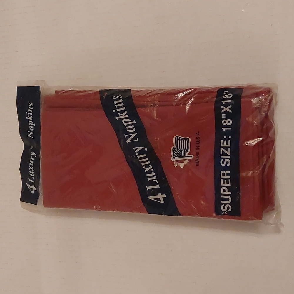 4 Luxury Napkins SUPER SIZE 18" X 18" Burgundy  Made in USA  NIP
